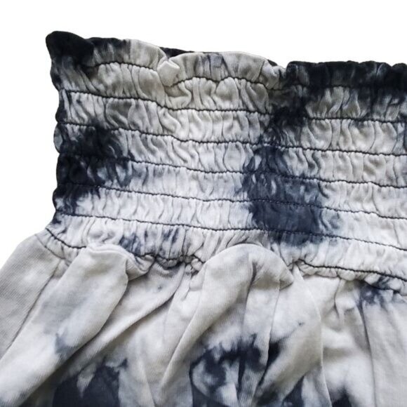 Juicy by juicy Couture women's shorts Pitch Black Bleach TRK Tie Dye Sz XS new - Picture 9 of 9